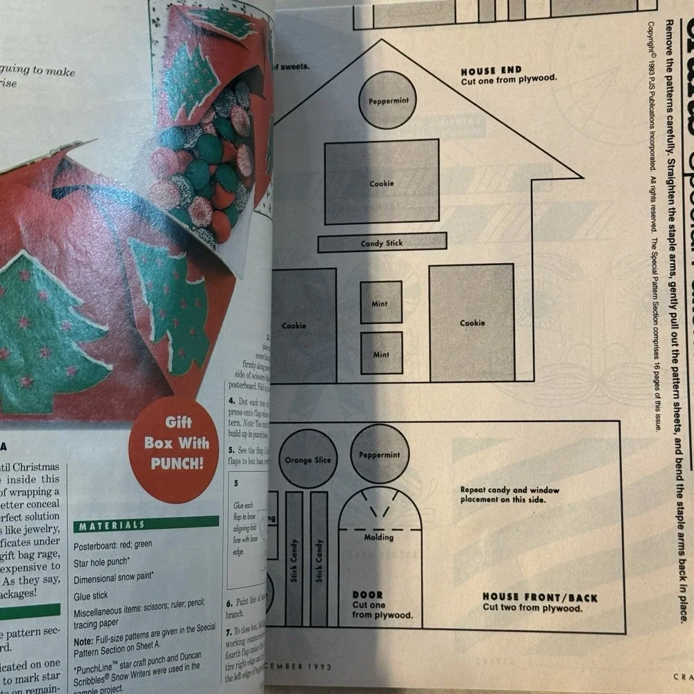 CRAFTS MAGAZINE DECEMBER 1993 CHRISTMAS ISSUE W/PULL-OUT FULL SIZE‎ PATTERNS
